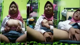Yolla Tania Hijab SMA Viral