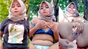 Ratih Hijab Sange Colmek di Kebun