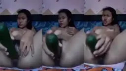 Abg Masukin Timun Karena Sange Berat