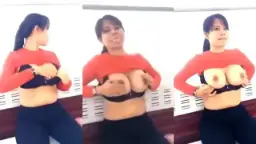 Siskaeee Di Kereta Gantung