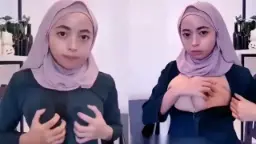 Hijab Menikmati Banget Remas Toketnya