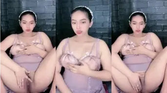 Tante Montok Toket Bulet Omek Tipis2