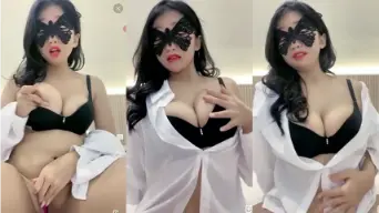 Cecylia Tobrut Idaman Mainin Tetek