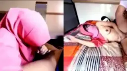 Ngewe MissHijabHyper Jilbab Pink Batik