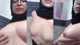 Ukhti Toket Gede Binal Banget