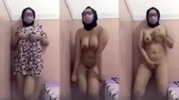 Hijab Toket Bulat Bugil Binal